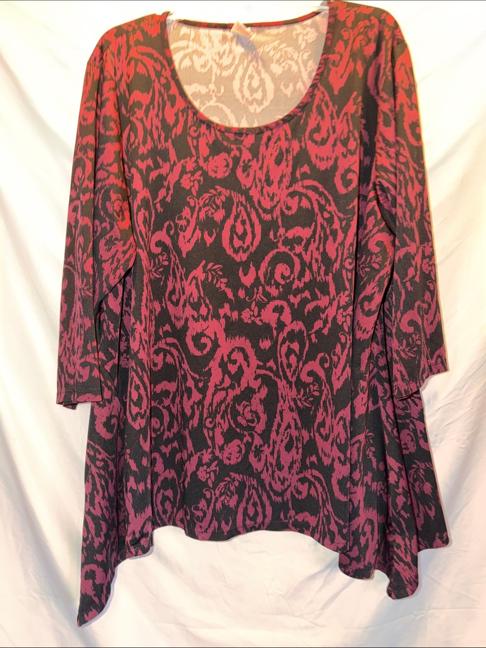 Faded Glory Burgundy and Black Scoop Neck Top, SZ 4X, PTP 28” (T4-330)